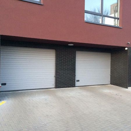 Spacious Apartment Close To The Old Town Vilna Exterior foto